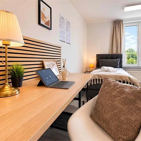 Zentral Mit 3 Schlafzimmern Und Dachterrasse *