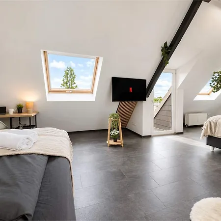 Zentral Mit 3 Schlafzimmern Und Dachterrasse 에센