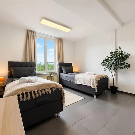 Appartement Zentral Mit 3 Schlafzimmern Und Dachterrasse *